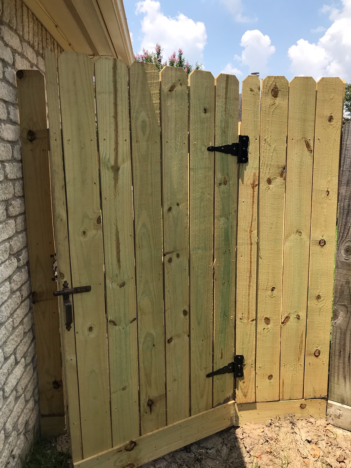 Walk-In Gate for Ranch Property in Fulshear TX - Image 4